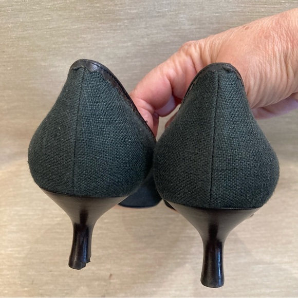 Giuseppe Zanotti  Sz 39 Black Leather Little Bow Pointy Kitten Heel Pumps Shoes - Picture 11 of 14